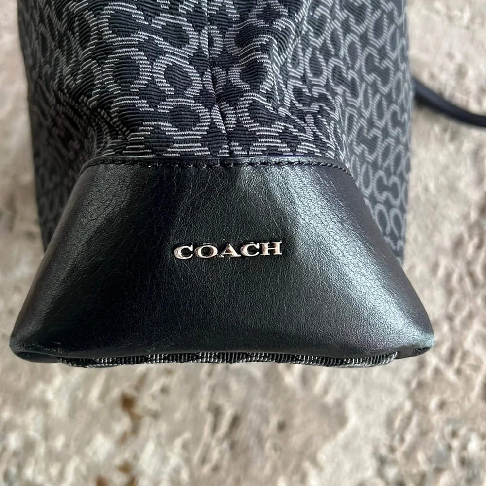 Authentic Coach Purse
